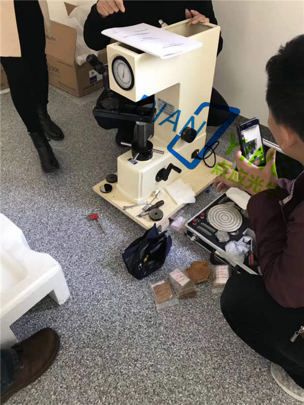 上海大学金相显微镜硬度计等设备交付安装